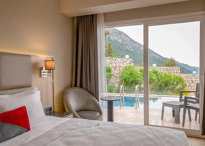 Hotel Ramada By Wyndham Fethiye (adults Only) 4*