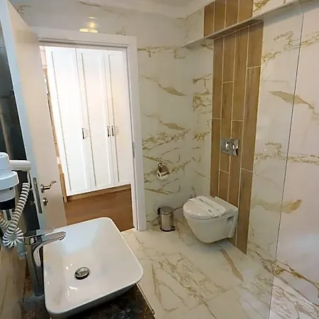 Otel Ramada By Wyndham Fethiye 4*