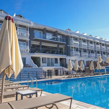 Hotel Ramada By Wyndham Fethiye (adults Only) 4*