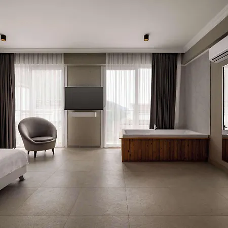 Szálloda Ramada By Wyndham Fethiye (adults Only) 4*