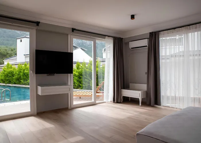 Ramada By Wyndham Fethiye (adults Only) Oludeniz