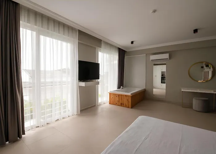 Hotel Ramada By Wyndham Fethiye (adults Only)
