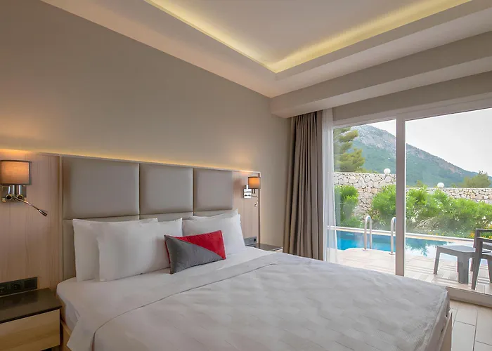 Hotel Ramada By Wyndham Fethiye (adults Only) 4*