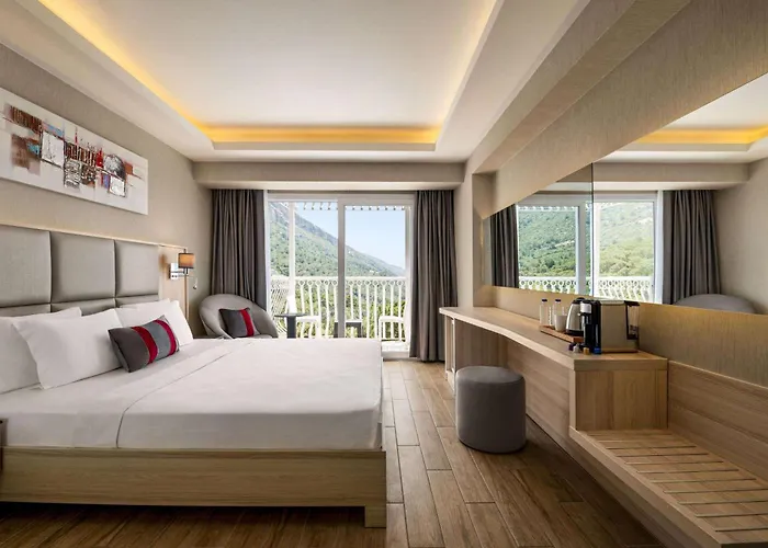 Ramada By Wyndham Fethiye (adults Only) 4*