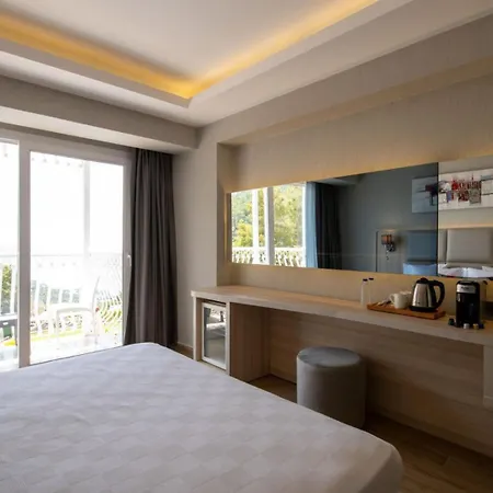 Ramada By Wyndham Fethiye (adults Only) 4* 厄吕代尼兹